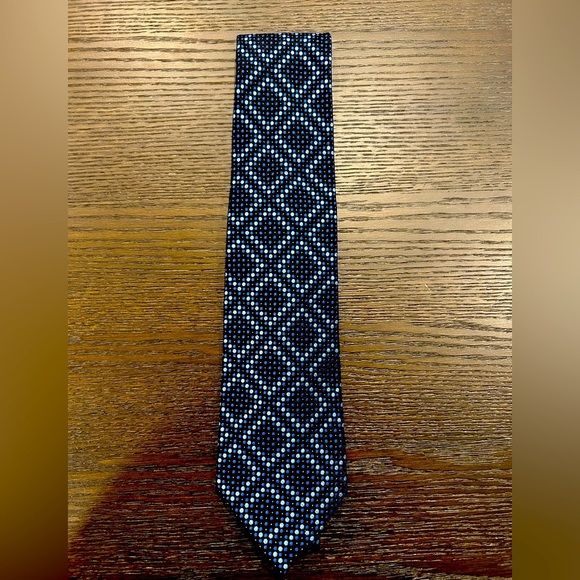 Express mens blue tie with a repeating geometric diamond pattern sophisticated - Picture 1 of 4